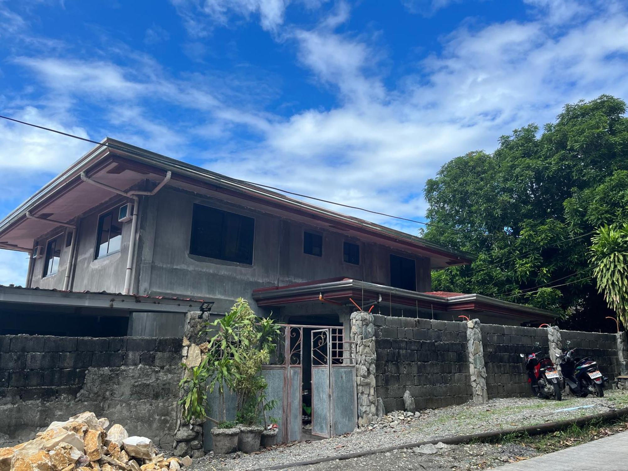 Uncharted Hostel Puerto Galera Εξωτερικό φωτογραφία